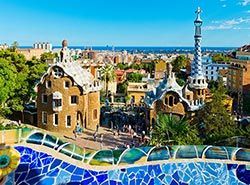 Sightseeingtur i Barcelona med unika sevärdheter som Park Gaudi
